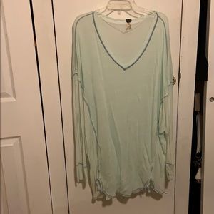 Free People green long sleeve long tunic Medium